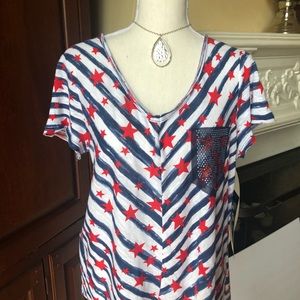 NWT ❤️💙Stars & Stripes Embellished T